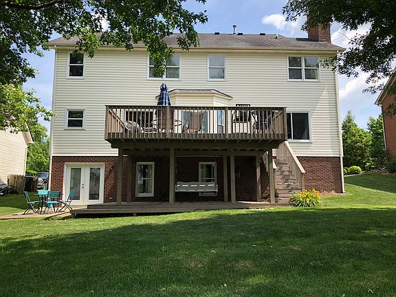 4th image of 657 Winter Hill Ln