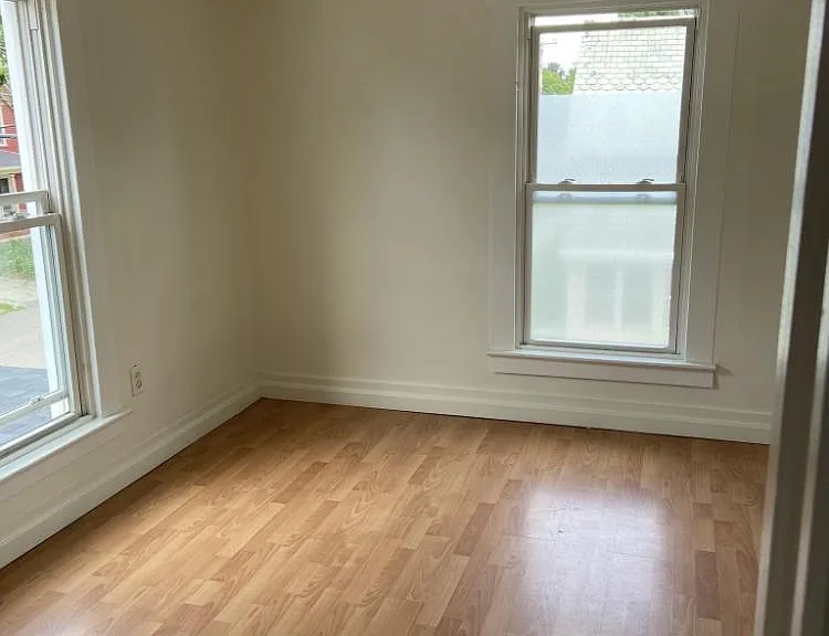 162-168 North Ave #2 — Photo 5