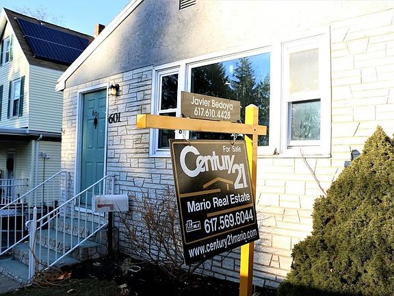 3rd image of 601 Mountain Ave