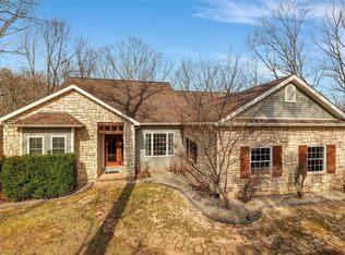 627 Hoene Ridge Estates Dr, Eureka, MO 63025