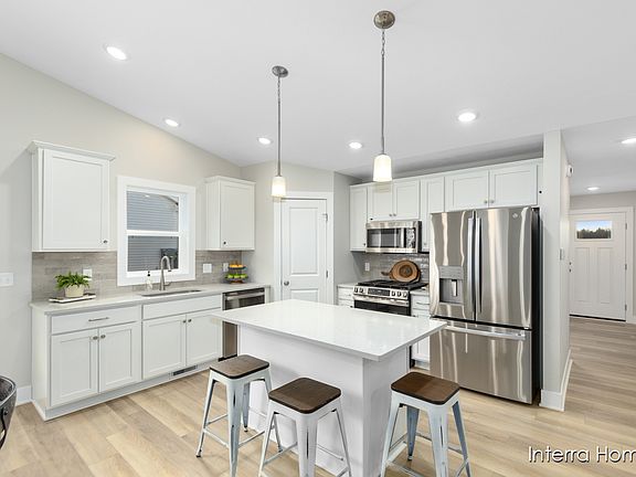 4th image of 12356 Hawley Dr