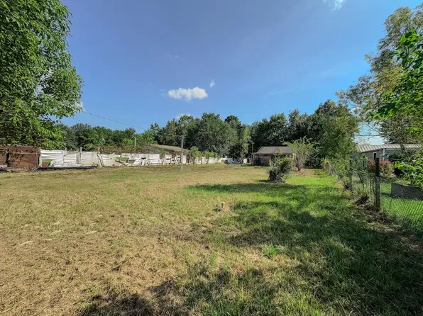 508 County Road 3404, Cleveland, TX 77327