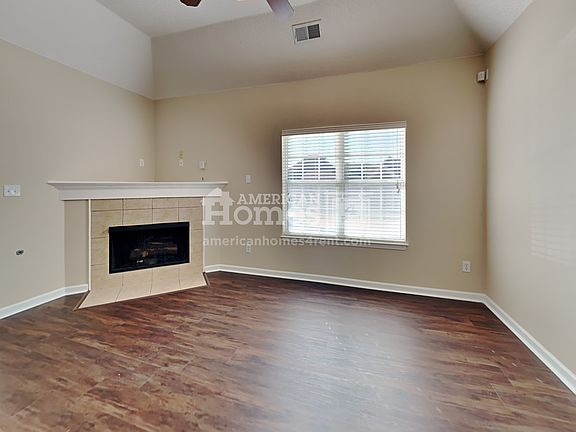 2nd image of 7189 Grapetree Trl