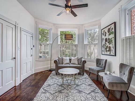 3rd image of 238 Habersham St #A