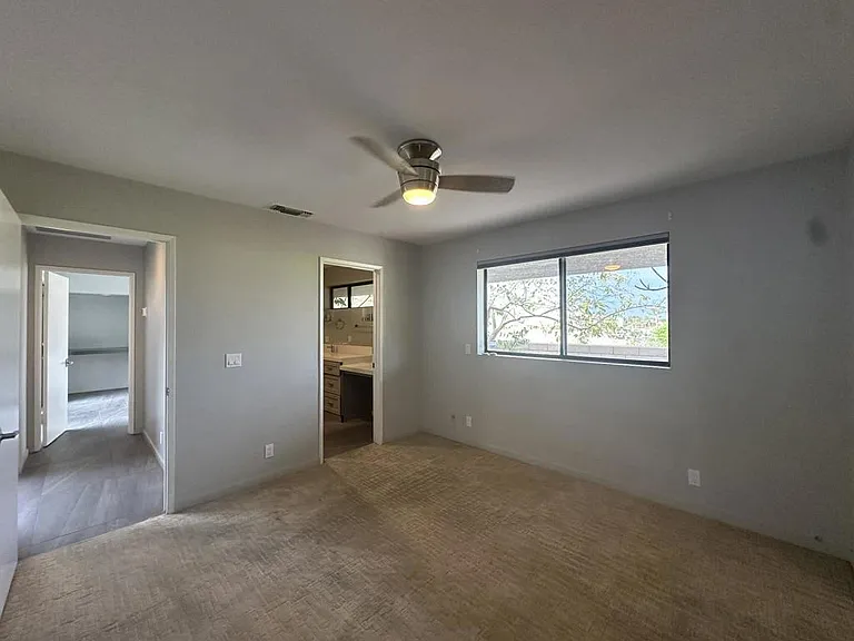 4 Saturn Cir — Photo 13
