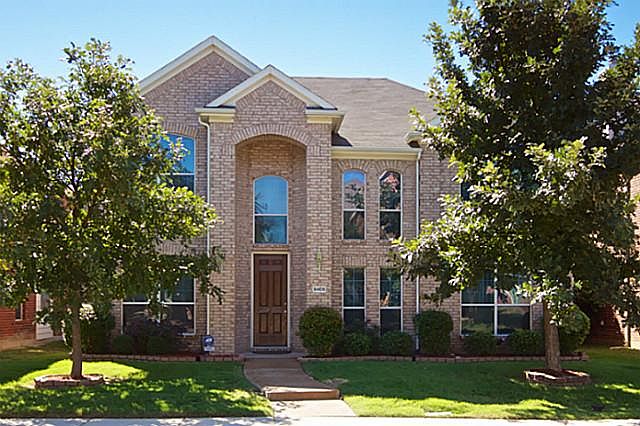 1st image of 9409 Woodhurst Dr