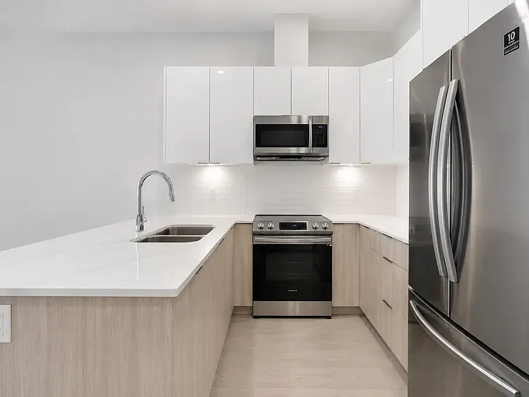 5486 199a St #520 — Photo 4