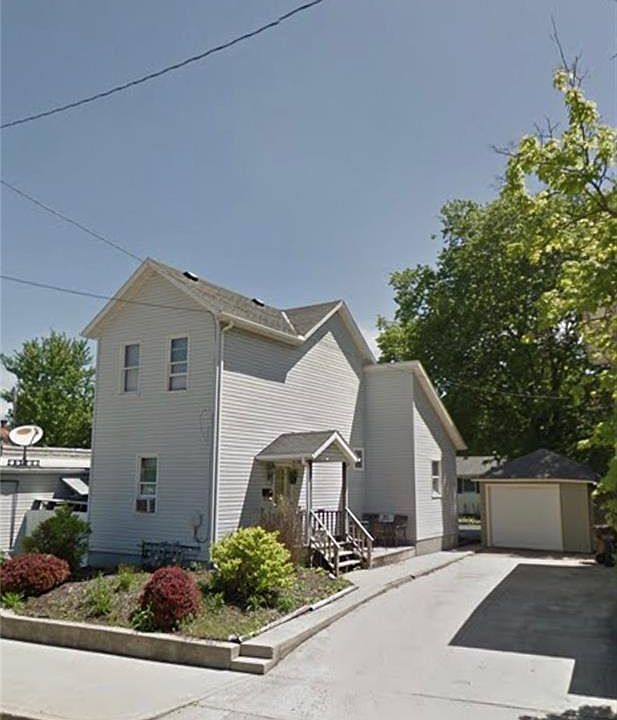 1st image of 101 Pine St