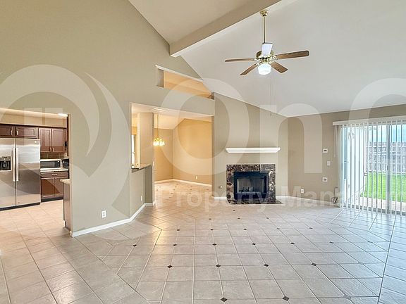 5th image of 1512 Saint Leger St