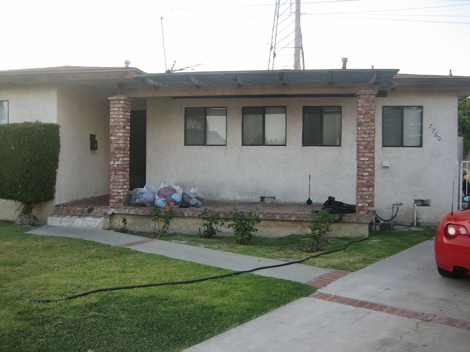 BEFORE NEW EXTERIOR PAINT