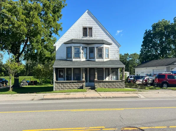 5268 Broadway St, Lancaster, NY 14086