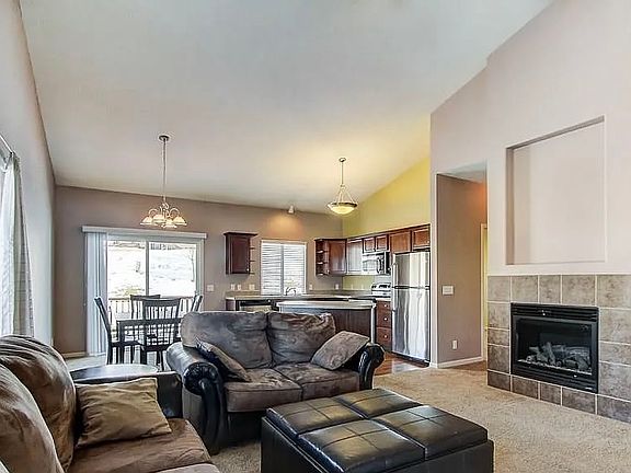 Large Open Floor Plan
Comfortable Living Area