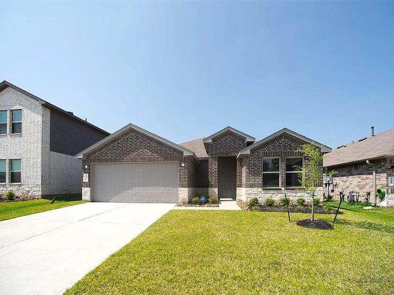 14086 Sharktooth Hill Ln — Photo 2