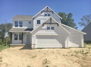 3831 Inwood Ridge Ct, Rockford, MI 49341