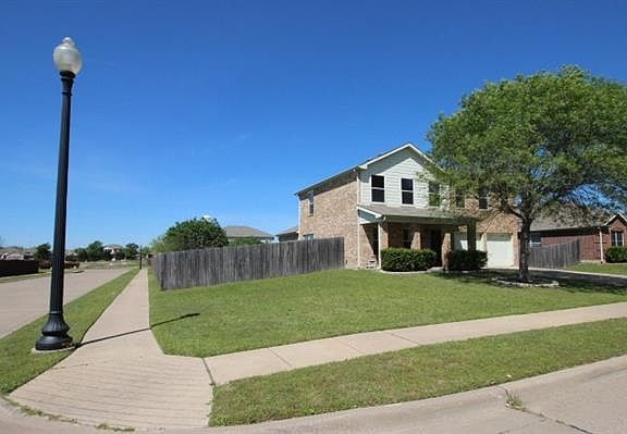 3rd image of 1607 Wavecrest Dr