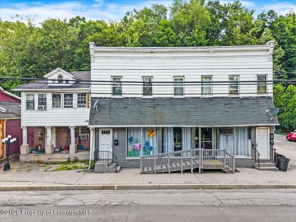 480 N Main St, Eynon, PA 18403