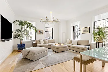225 5th Avenue, #6E