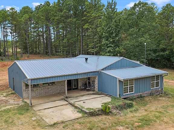 2nd image of 4564 County Road 2105 E