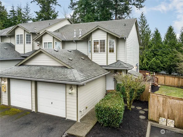 16627 44th Avenue W #D, Lynnwood, WA 98037