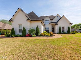 80 Wrights Mill Dr, Jackson, TN 38305