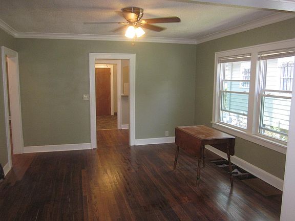 3rd image of 5208 Euclid Ave