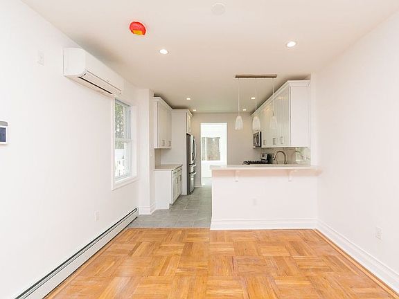 5th image of 3320 Avenue