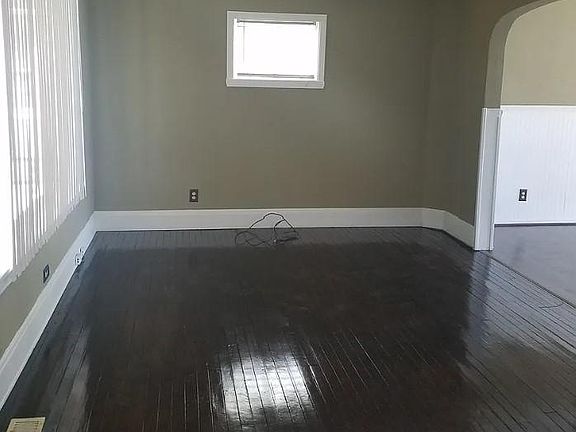 5th image of 10802 Dale Ave