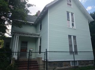 34 Kenton Rd, Jamaica Plain, MA 02130