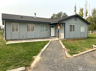 40 Shadow Ln, Selah, WA 98942