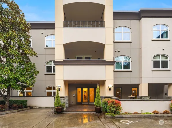 10398 NE 17th Street #105, Bellevue, WA 98004