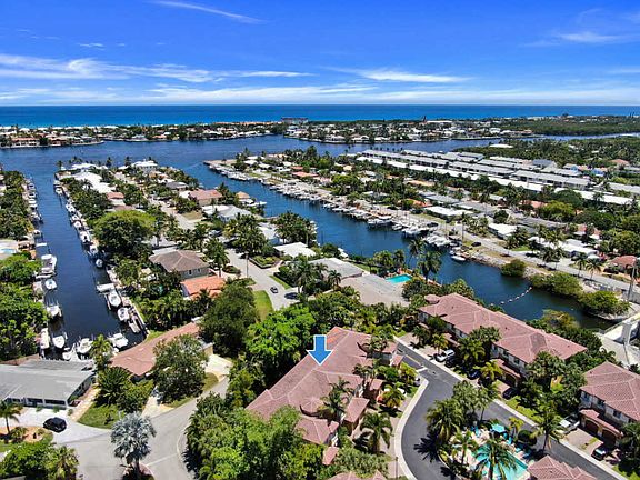 2nd image of 3020 Murano Bay Dr