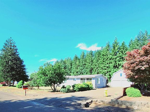 2nd image of 9 Eaton Drive