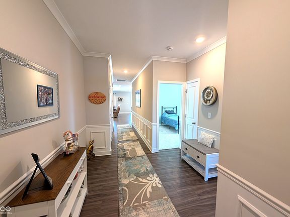 5th image of 1525 Vera Blvd