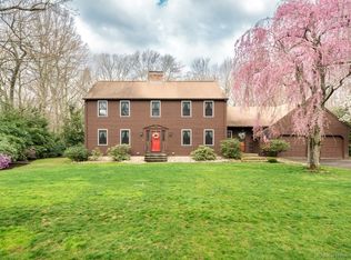 5 Riverdale Dr, Cromwell, CT 06416