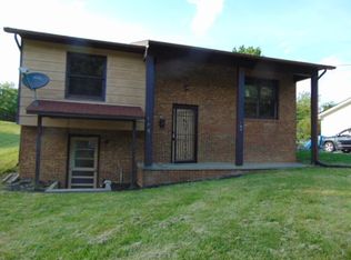 104 Barton Rd, White Sulphur Springs, WV 24986