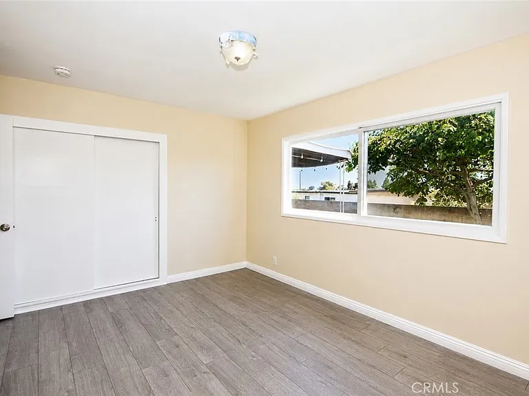 1290 Brightwood St — Photo 10