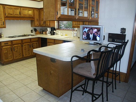 2nd image of 111 E Augusta Sq
