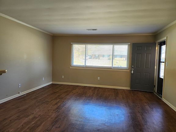 3rd image of 4814 Bonny Lake Ln