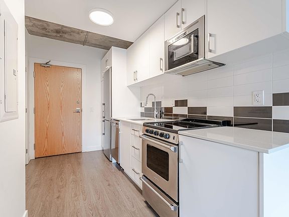 4th image of 5684 West St #210