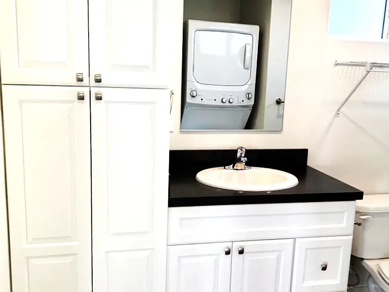 126 E Evergreen Dr #202 — Photo 10