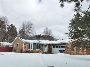 2046 Seville Rd, Mosinee, WI 54455