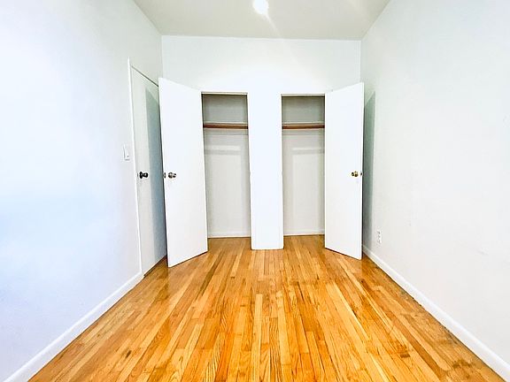 4th image of 328 W 44th St #47