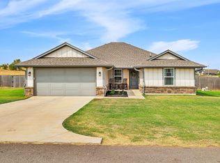1938 Eli Ave, Tuttle, OK 73089