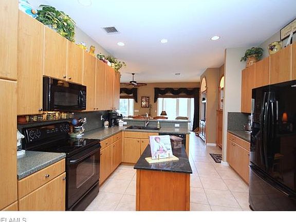 4th image of 20068 Ballylee Ct