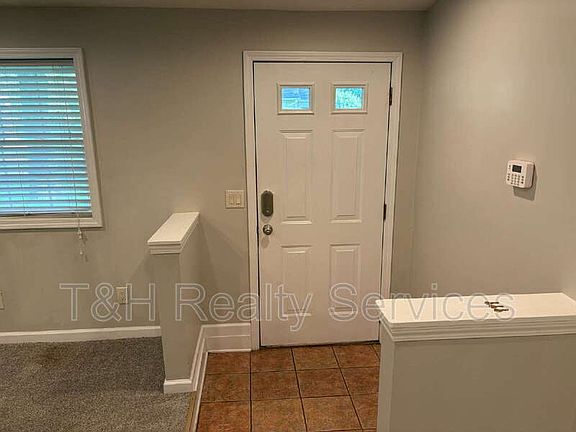 2nd image of 5202 Patterson St