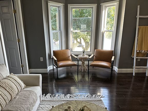 3rd image of 24 Bellevue Ave