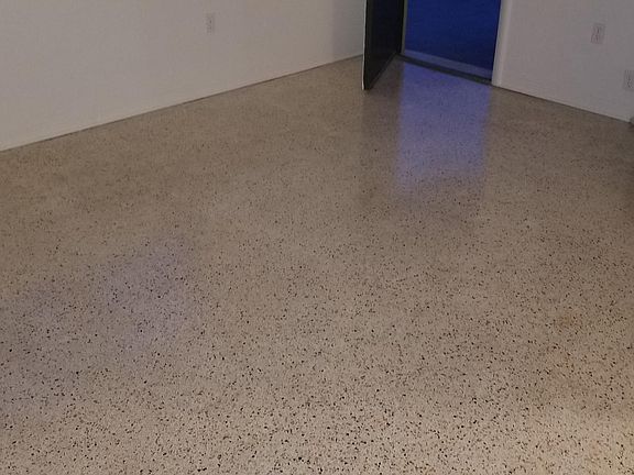 3rd image of 6430 W Flagler St APT 2