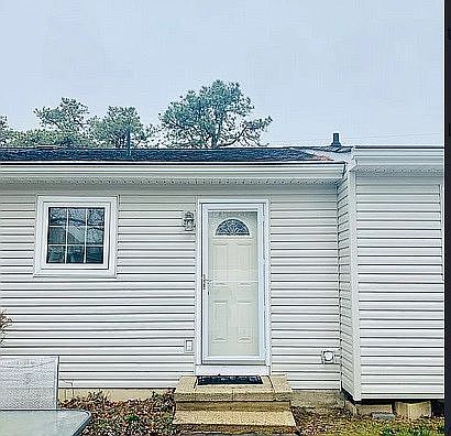 4th image of 1100 Wellington Ave