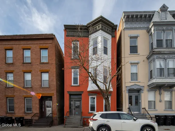 229 2nd Street, Troy, NY 12180