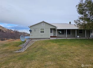 196 A Bolster Rd, Oroville, WA 98844